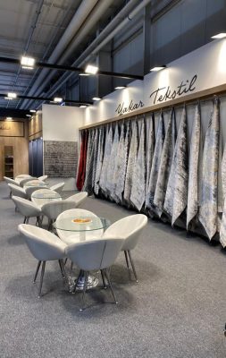 71b490d9-957d-447c-a758-3a413ddb3a1a